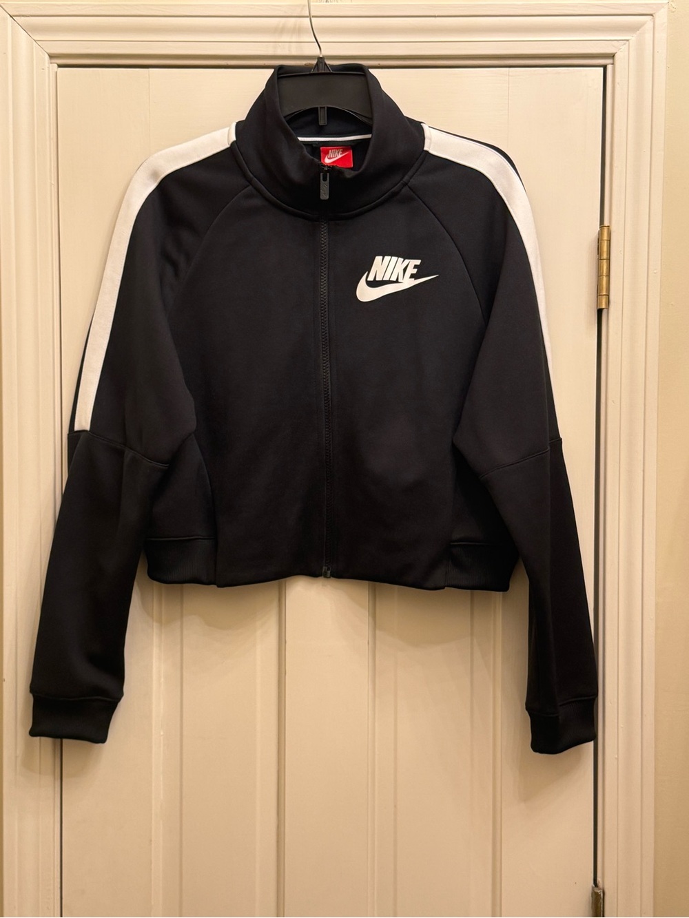 Nike Women’s Black White Full Zip Track Jacket Size L